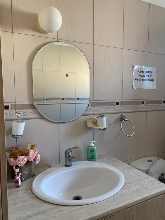 Two Bedroom Duplex :Mountain And Sea View لارنكا المظهر الخارجي الصورة