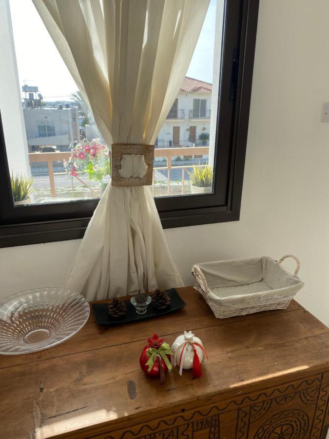 Two Bedroom Duplex :Mountain And Sea View لارنكا المظهر الخارجي الصورة